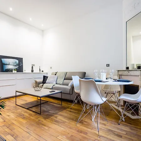 Cozy - 1br 4p - Trocadero Eiffel Tower 아파트 *