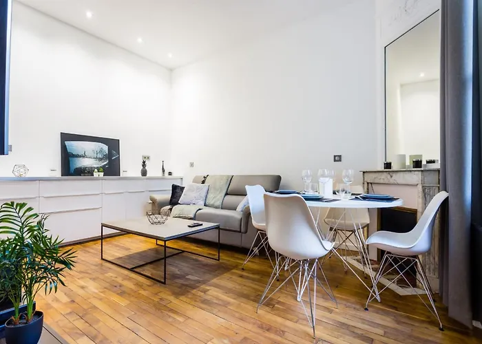 Cozy - 1br 4p - Trocadero Eiffel Tower アパート *